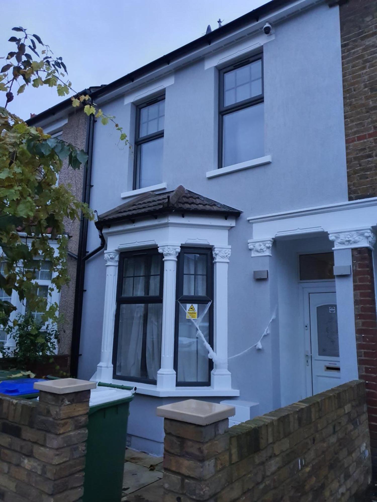 Daniari Guest Rooms Erith Экстерьер фото